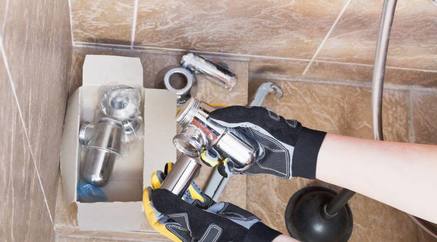 Professional gutter cleaning in Abbyville, KS